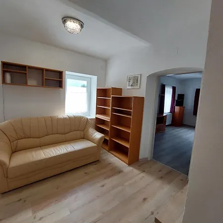 דירה Candolini *