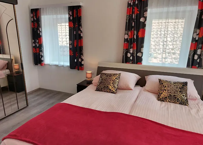 Apartament Candolini *